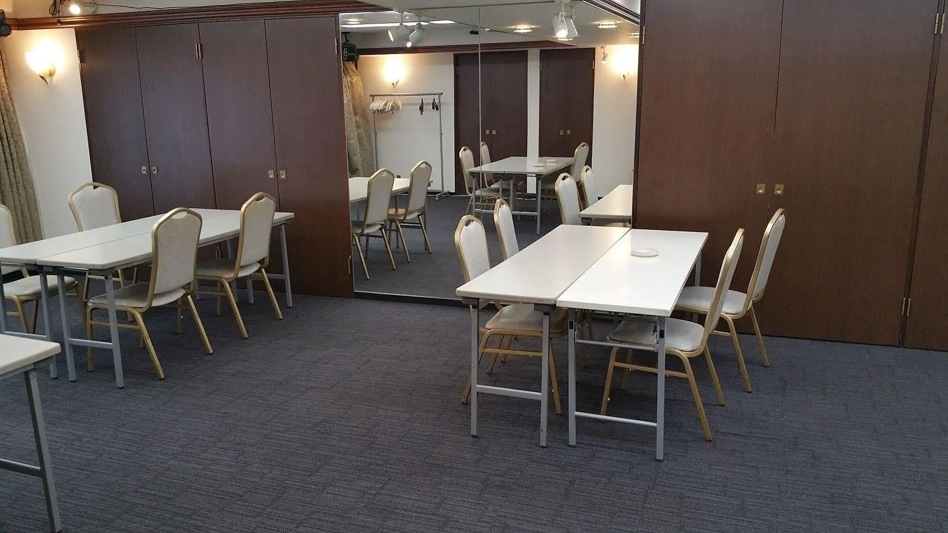 **  Ueno Terminal Hotel Tokio Japonia